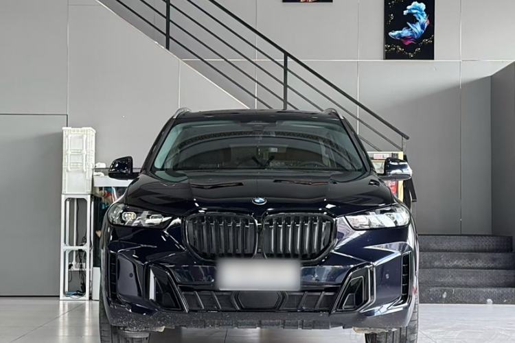 Used BMW X5 2023 xDrive 30Li Luxury M Sport Package