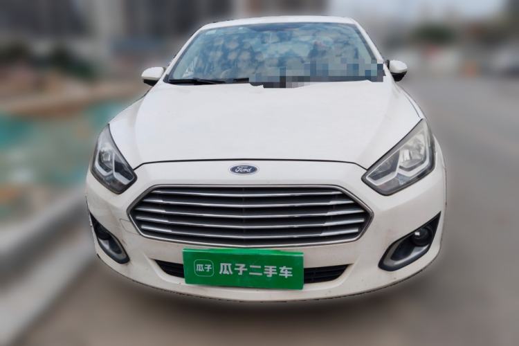 Used Ford Escort 2015 1.5L Manual Comfort Model Front