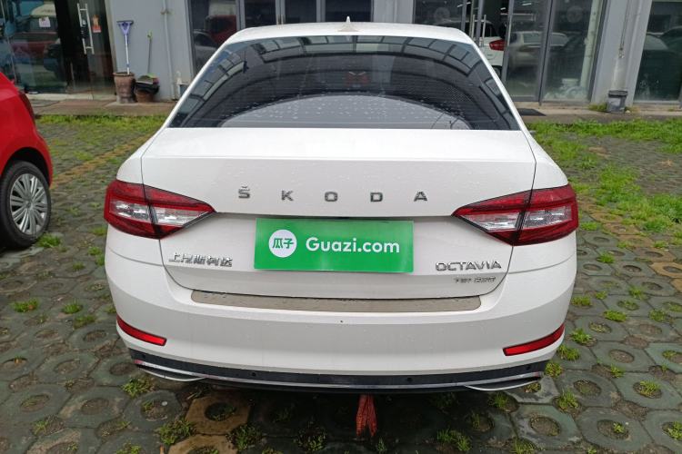 Used Skoda Octavia 2020 TSI230 DSG SmartDrive Luxury Edition Rear