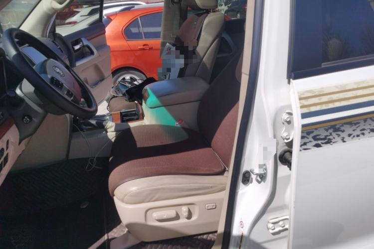 Used Toyota Land Cruiser 2012 4.6L Automatic VX Left Front Seat