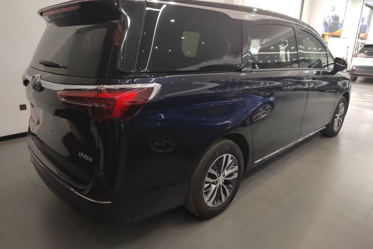 Used Buick GL8 2023 ES Lu Zun Deluxe and Yue Edition