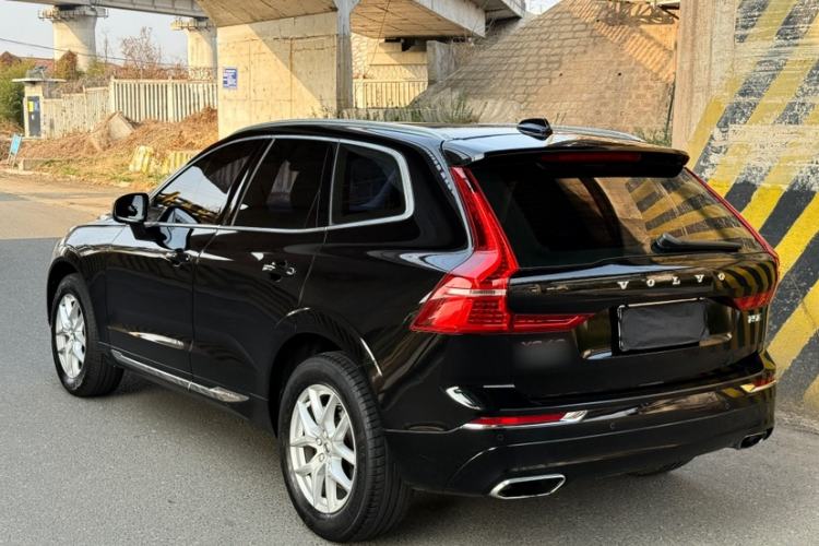 Used Volvo XC60 2019 T5 4x4 Smart Edition China VI Standard