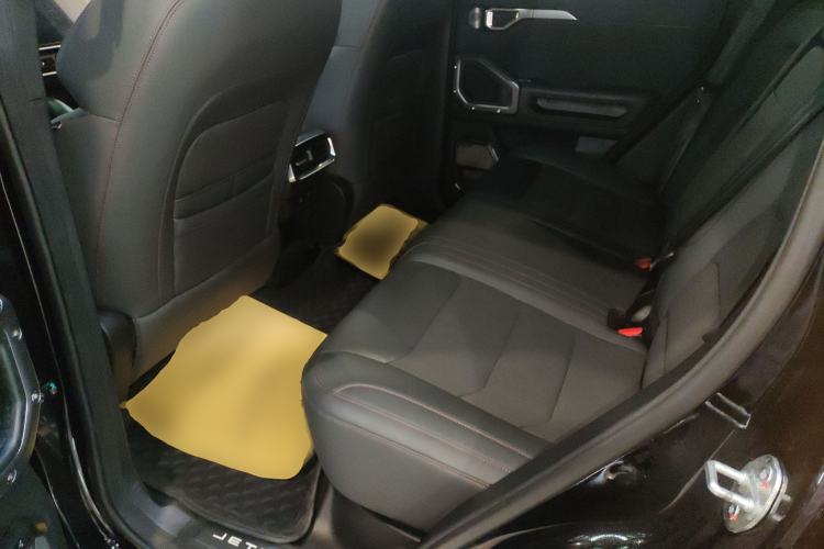 Used JETOUR Traveler 2023 2.0T All-Wheel Drive Conquer PRO Left Rear Seat