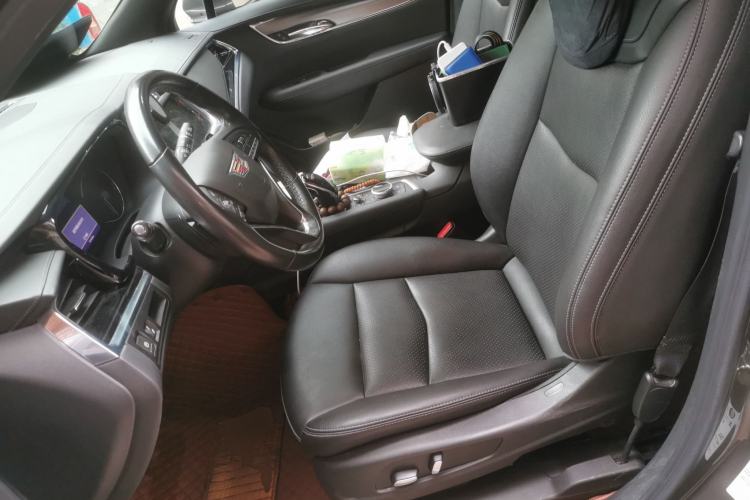 Used Cadillac XT6 2022 2.0T Six-Seater Four-Wheel-Drive Luxury Version
