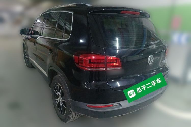 Used Volkswagen Tiguan 2013 1.8 TSI Automatic All-Wheel Drive Luxury Model Rear Left 45 Deg