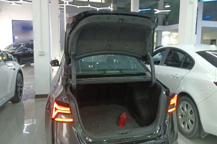 Used Nissan Teana 2022 2.0L XL-TLS Enjoyment Edition
