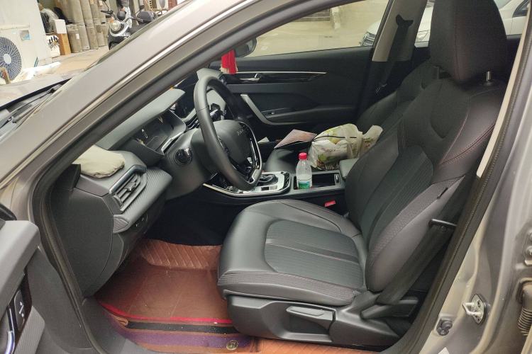 Used Dongfeng Aeolus Yixuan 2020 230T Automatic Dazzle Track Edition
