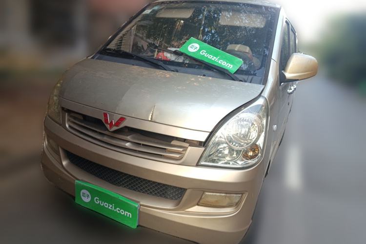 Used Wuling Rongguang 2014 1.2L S Base Model