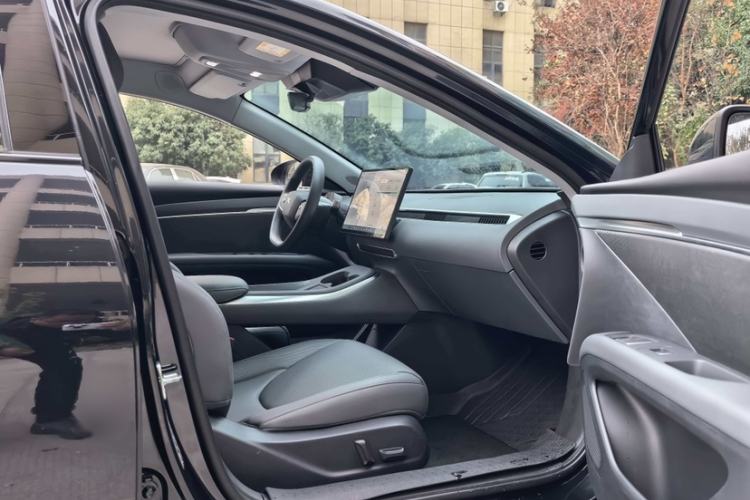 Used XPeng MONA M03 2024 620 with Ultra-Long Range