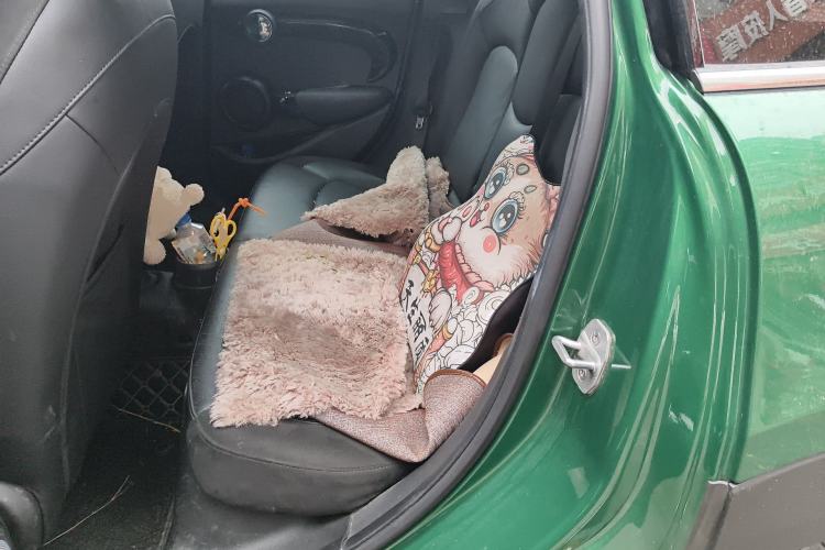 Used MINI 2020 1.5T COOPER Artist Five-Door Edition Left Rear Seat