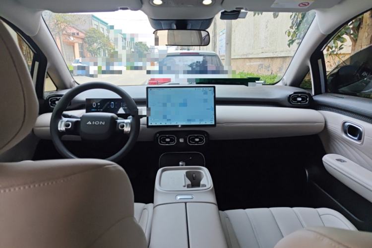 Used AION UT 2025 420 Smart Edition Center Console