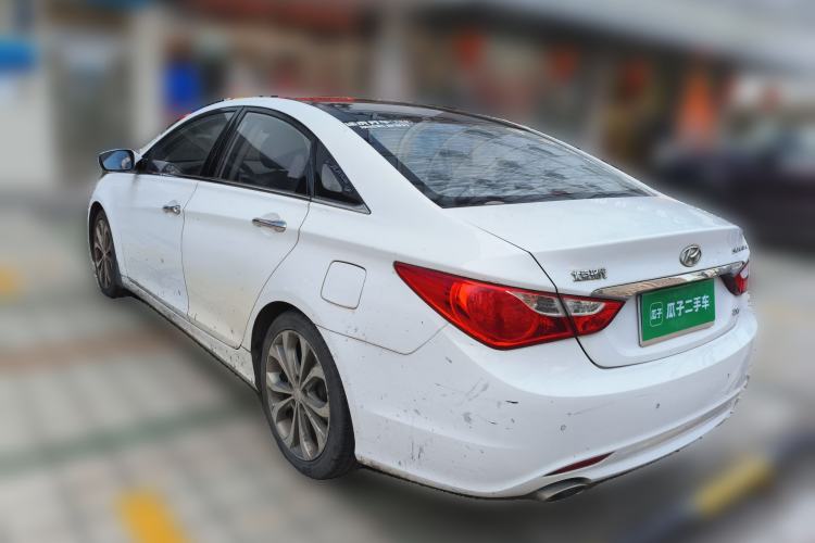 Used Hyundai Sonata 2013 2.4L Automatic Luxury Version China IV Standard
