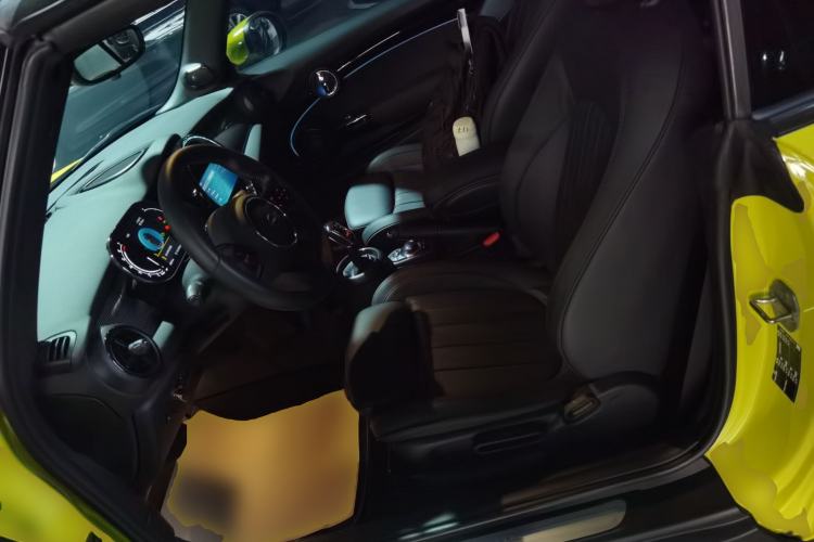 Used MINI MINI 2023 Revised 2.0T COOPER S CABRIO Artist