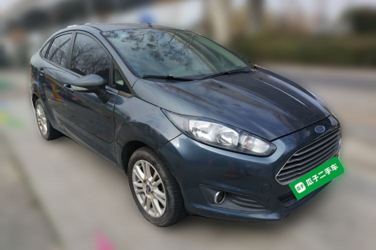Used Ford Fiesta 2013 Sedan 1.5L Manual Fashion Edition
