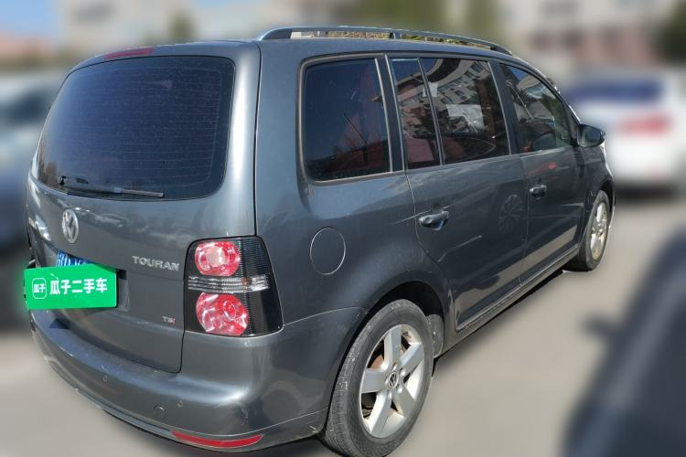 Used Volkswagen Touran 2011 1.4T Manual Zhiya Edition 5 Seats Rear Right 45 Deg