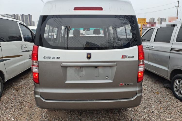 Used Jinbei New Hiace X30L 2021 1.5L Wealth Edition Bus Non-Air-Conditioned China VI Standard SWC15M