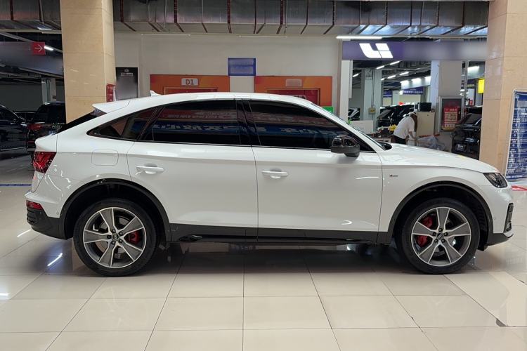 Used Audi Q5L Sportback 2023 40 TFSI Luxury Model