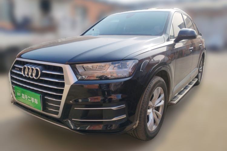 Used Audi Q7 2019 45 TFSI Comfort Model