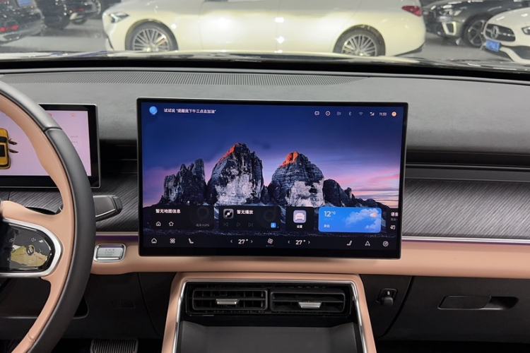 Used Chery Tiggo 8 L 2024 2.0T Two-Wheel Drive Luxury Edition 5 Seats