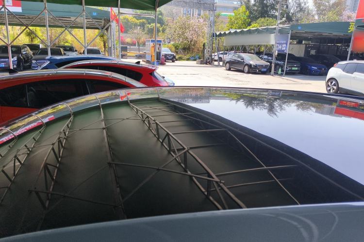 Used Venucia V 2021 260T Idol Edition