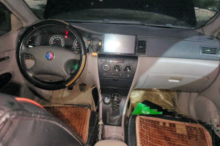 Used Geely Auto Ocean 2012 Energy-Saving Model 1.5L Manual Entry-Level Trim