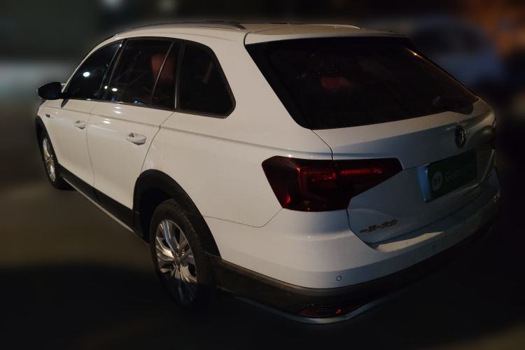 Used Volkswagen C-TREK 2017 1.6L Automatic Comfort Model Rear Left 45 Deg