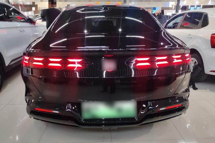 Used Denza Z9 2024 1100 km Four-Wheel Drive Max Version Rear