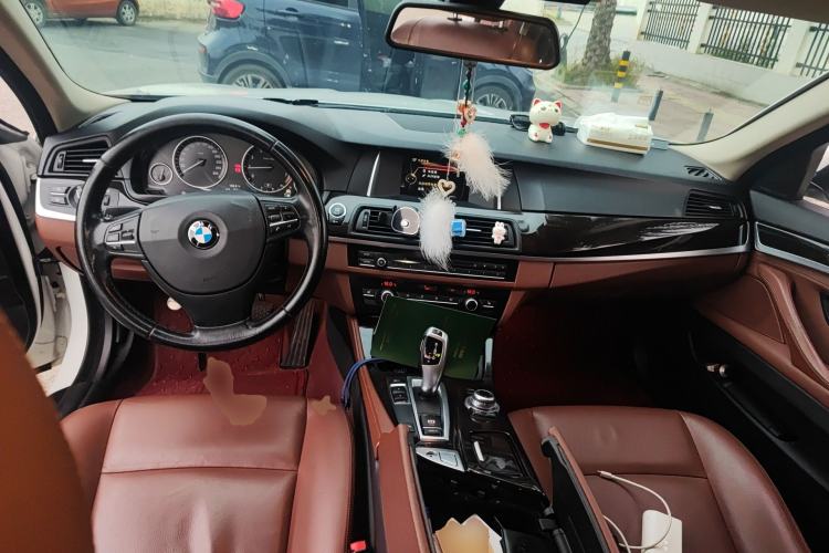 Used BMW 5 Series 2014 525Li Leading Model