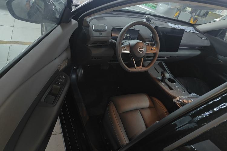 Used Nissan Teana 2026 Model Harmony Cockpit 2.0L Ultra-Comfort Edition
