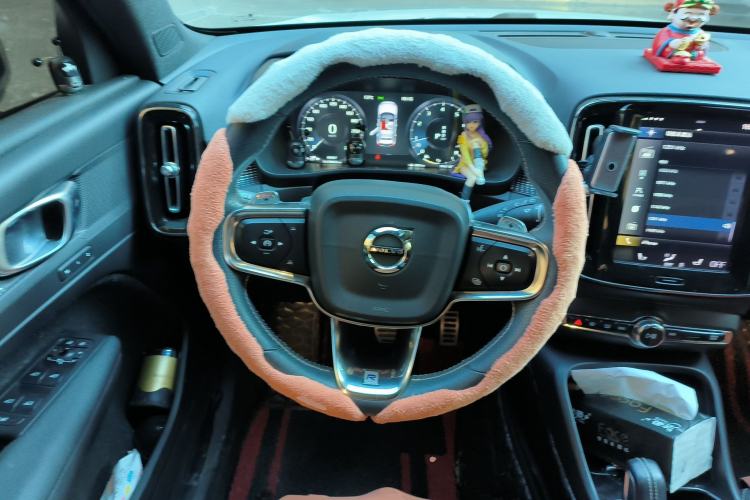 Used Volvo XC40 2020 T4 Four-Wheel Drive Smart & Sporty Edition
