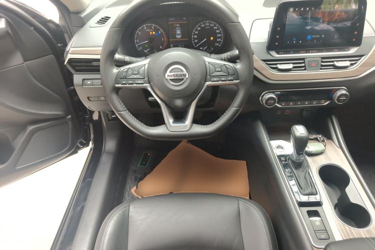 Used Nissan Teana 2021 2.0L XL Comfort Edition Steering Wheel