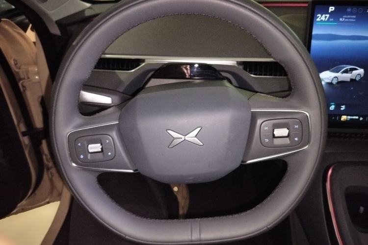 Used XPeng MONA M03 2025 600 with Ultra-Long Range Max Steering Wheel