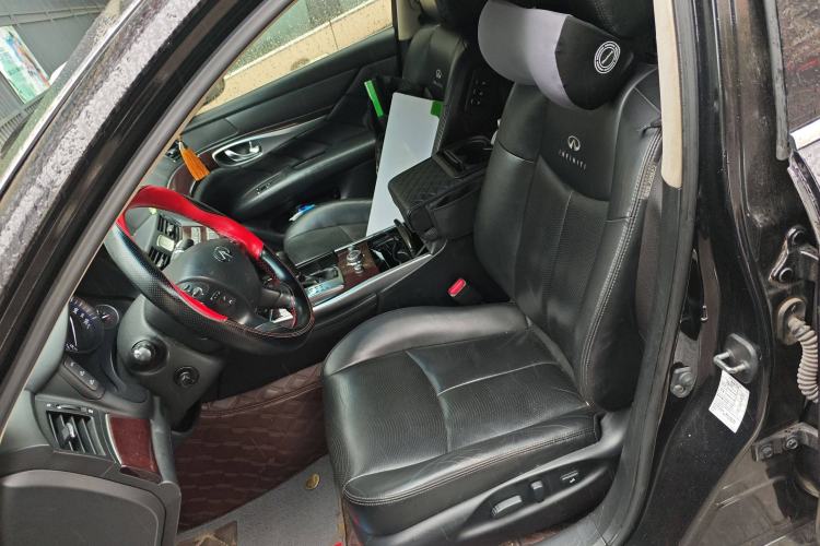 Used Infiniti Q70 2013 Q70L 2.5L Comfort Edition