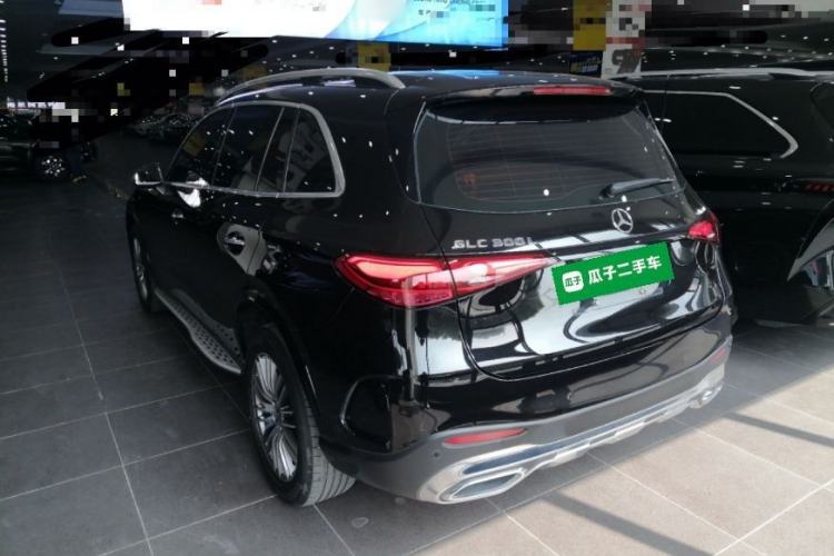 Used Mercedes-Benz GLC 2023 GLC 300 L 4MATIC Dynamic 7-Seater
