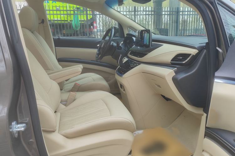 Used Buick GL8 2023 Land Business Class Smart Deluxe Model