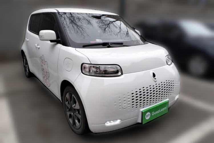 Used ORA White Cat 2020 305 km Luxury Version Front Right 45 Deg