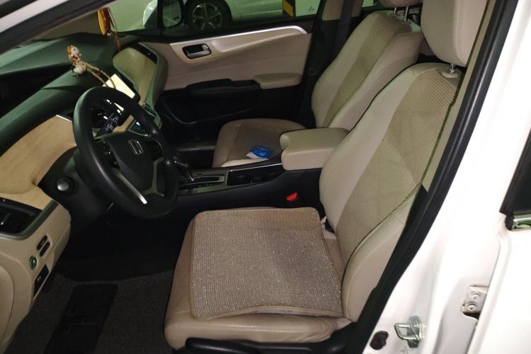 Used Honda Jade 2013 1.8L automatic Comfort version 5 seats