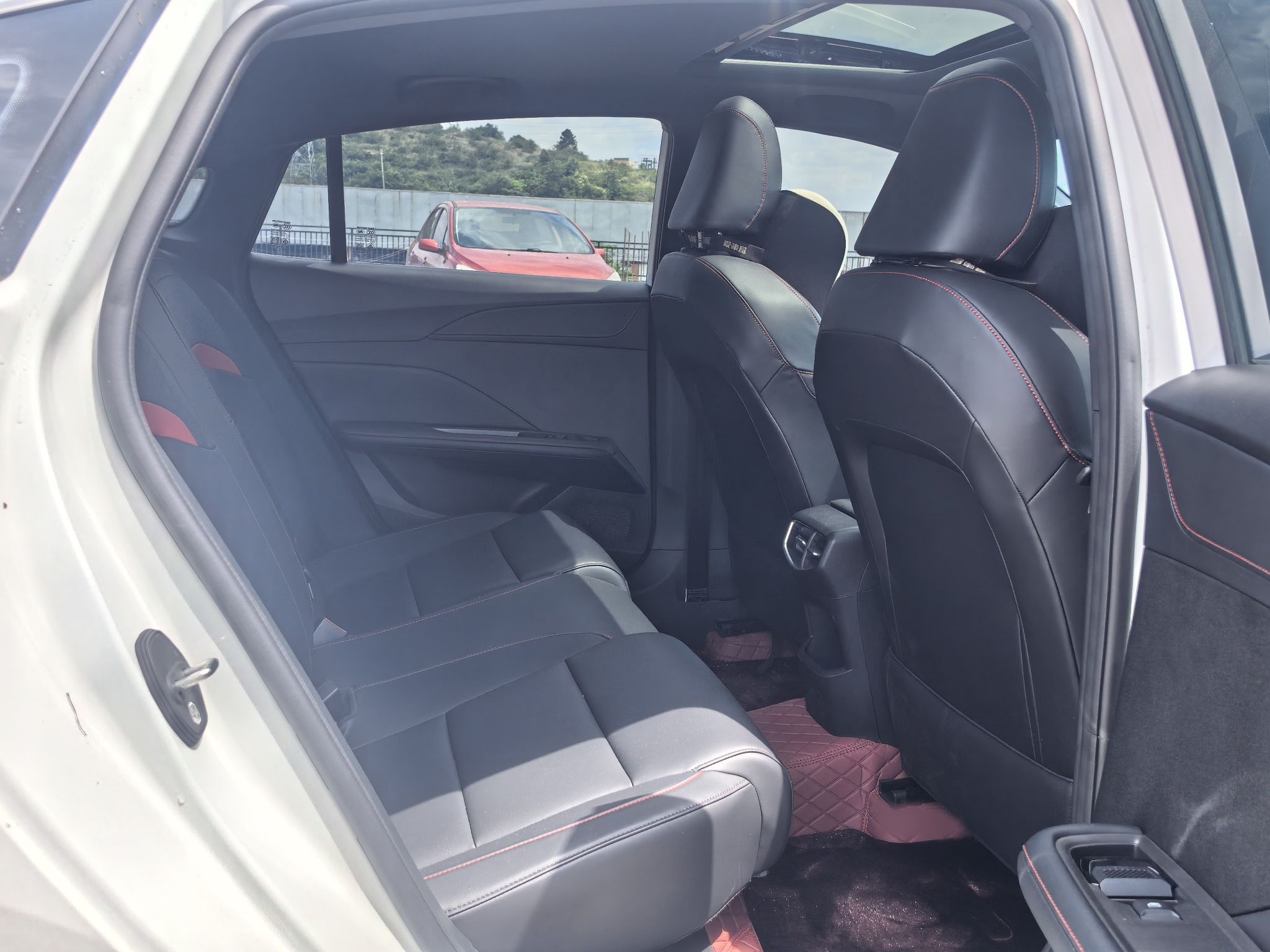 MG 5 2025 300TGI Global Flagship Edition — снимка 12