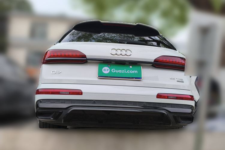 Used Audi Q7 2022 55 TFSI quattro S line Sport model Rear