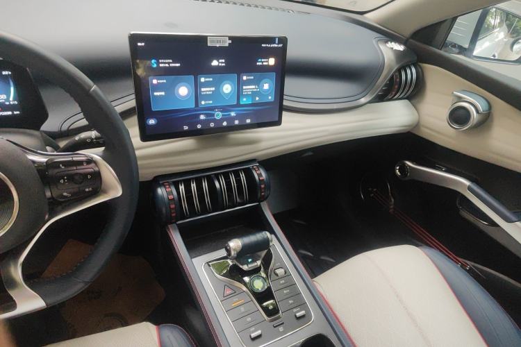 Used BYD Yuan PLUS 2022 510 km Luxury Version Audio And AC Panel