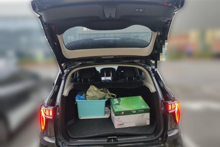 Used Lynk & Co 01 2021 2.0TD Two-Wheel-Drive Pro Trim Trunk