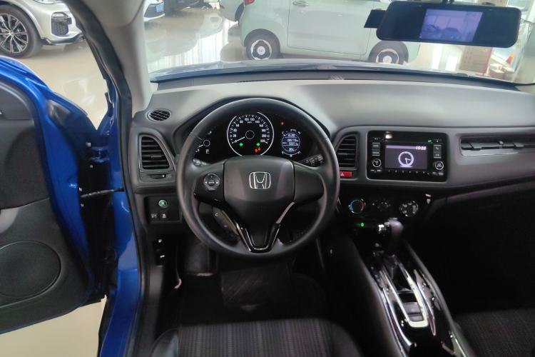 Used Honda Vezel 2016 1.8L CVT Front-Wheel Drive Pioneer Edition
