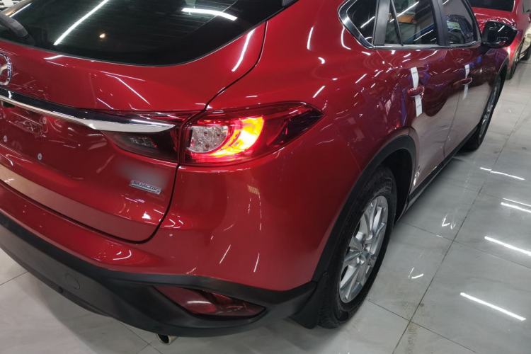 Used Mazda CX-4 2018 2.0L Automatic Two-Wheel Drive Blue Sky Dynamic Version China VI Standard Exterior 3