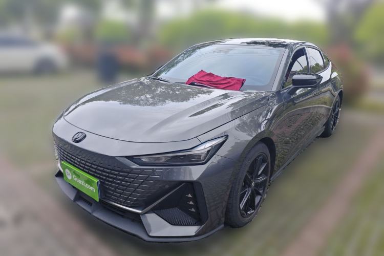 Used CHANGAN UNI-V 2022 1.5T Prestige Version