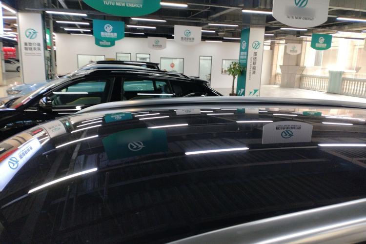 Used VOYAH FREE 2023 Four-Wheel Drive Extended-Range Model with Ultra-Long Range
