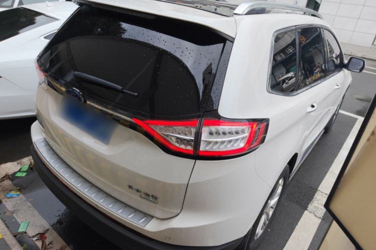 Used Ford Edge 2016 EcoBoost 245 Two-Wheel-Drive Titanium 7-Seater
