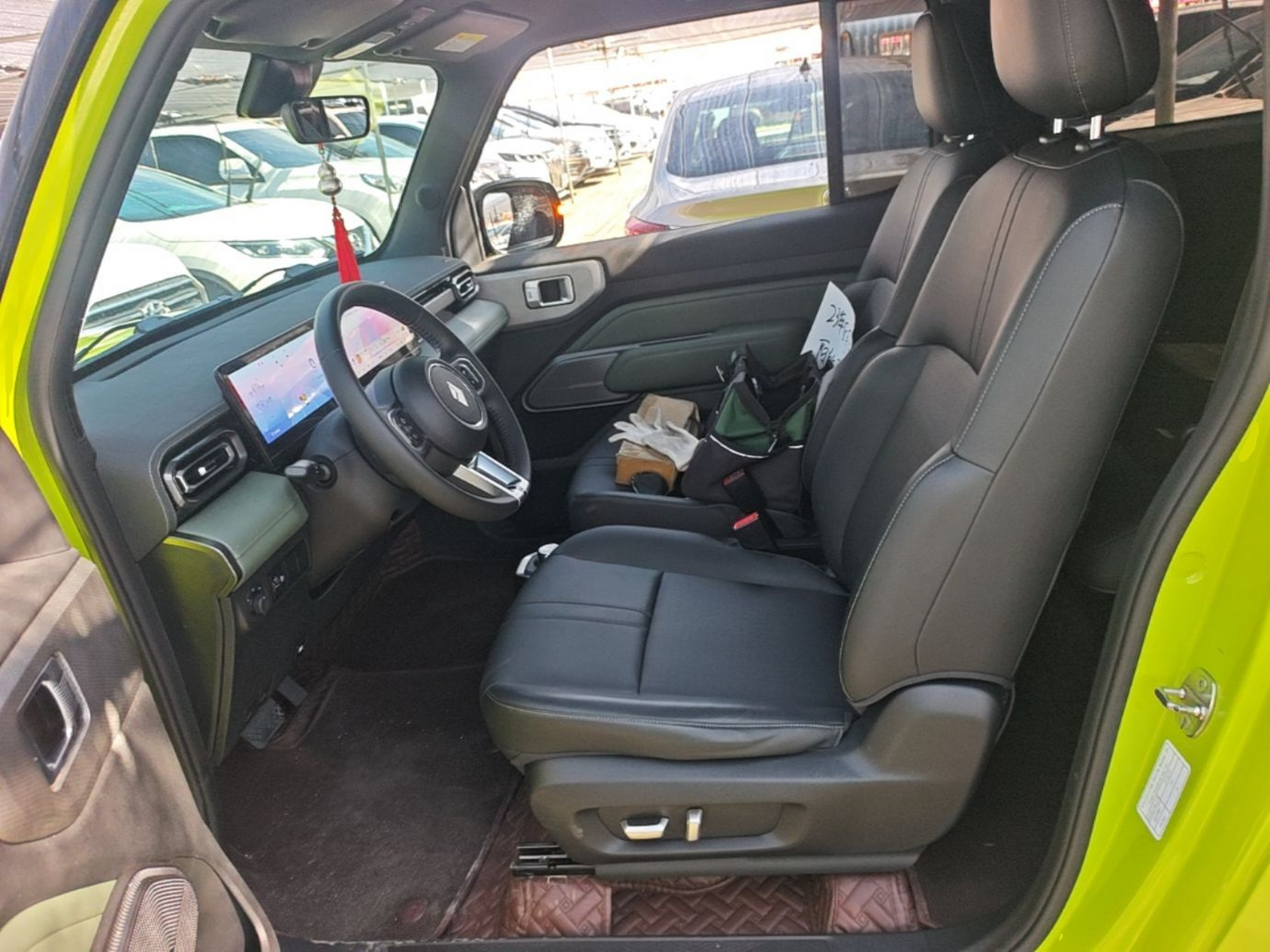Interior delantero