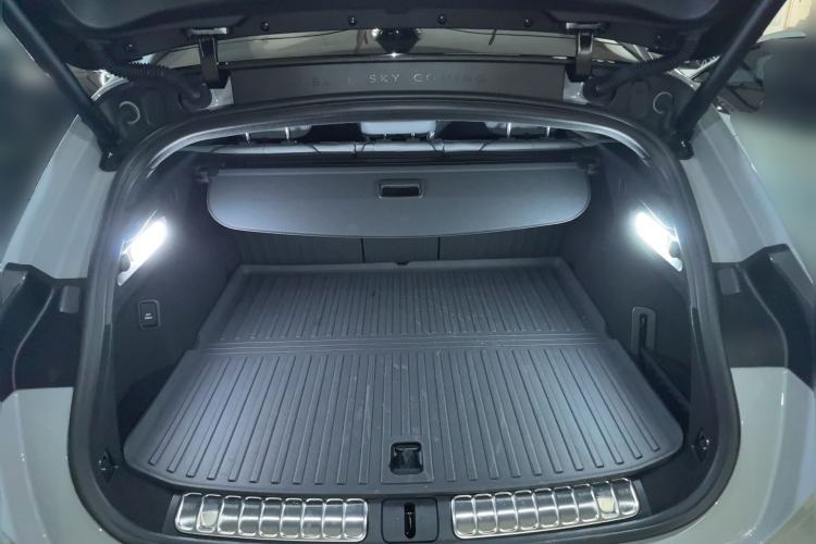 Used Nio ET5T 2024 75kWh Touring Trunk