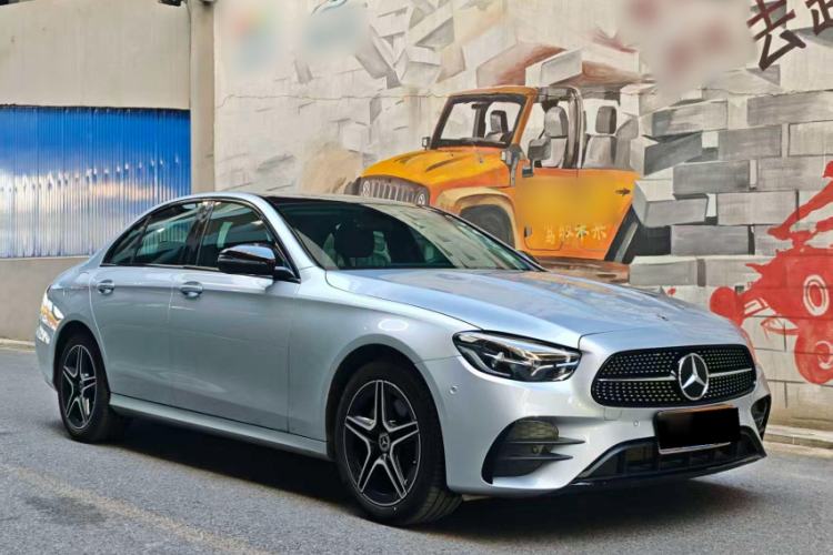 Used Mercedes-Benz E-Class 2023 E 260 Stylish Sports Edition
