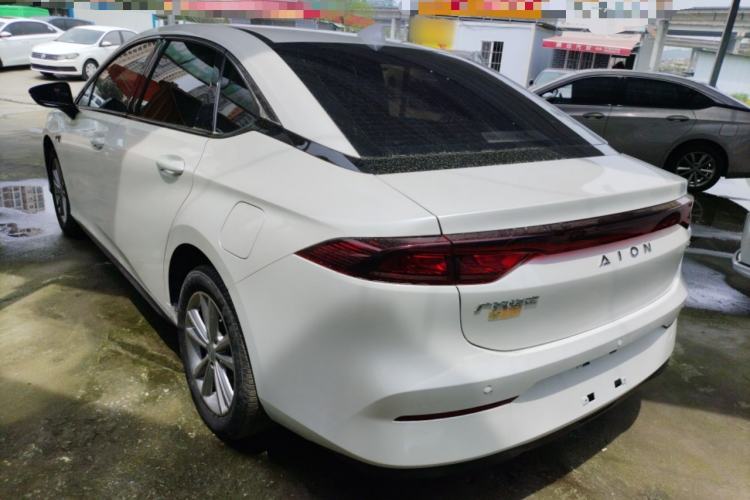 Used AION S 2023 Meizu 580 Lithium Iron Phosphate Exterior 2